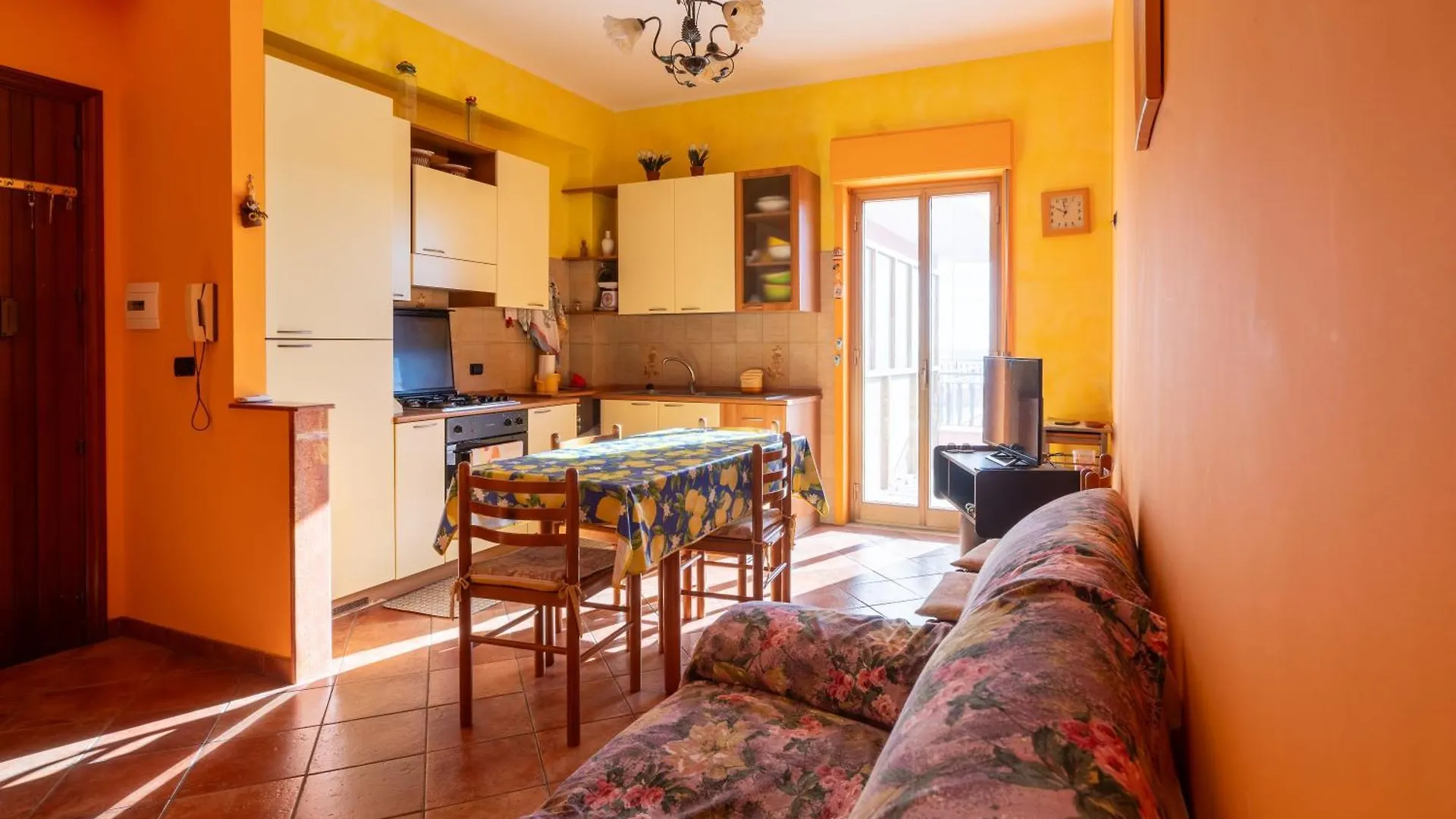 Apartment Goodmorning Home Santa Teresa Di Riva